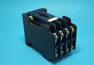 中间继电器图二 中间继电器图二